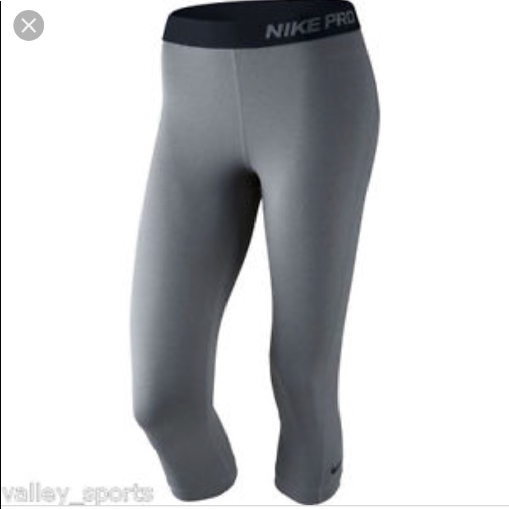 Nike Pro Dry Fit capri leggings